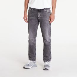 Снимка на Дънки Tommy Jeans Dad Jean Regular Tapered Denim Black W30/L32