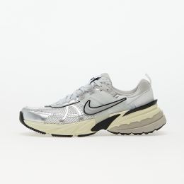 Снимка на Сникърси Nike V2K Run Summit White/ Metallic Silver EUR 35.5