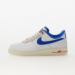 Снимка на Сникърси Nike W Air Force 1 '07 LX Summit White/ Hyper Royal-Picante Red EUR 35.5