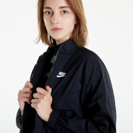 Снимка на Яке Nike NSW Essential Wr Woven Jacket Black/ Black/ White M